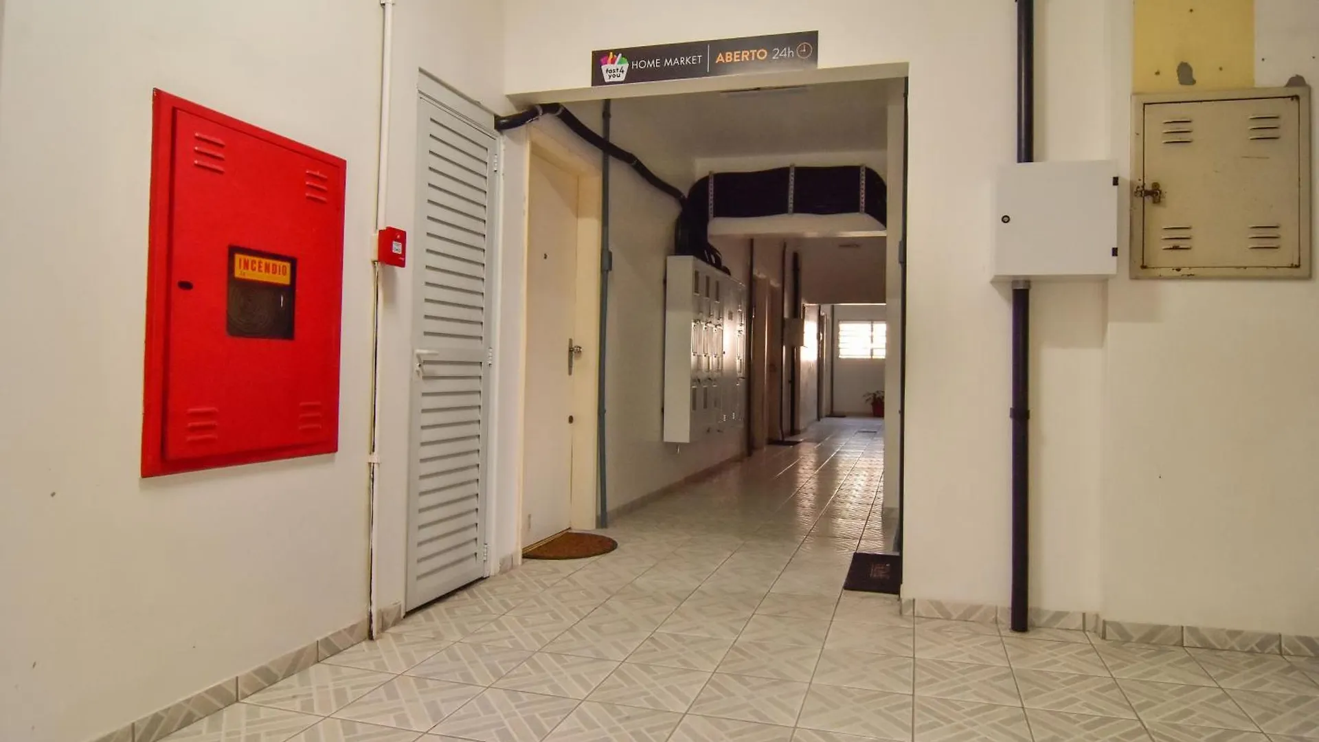 Custo benefício e Praticidade no Centro de Floripa P1144 Florianópolis 0*,